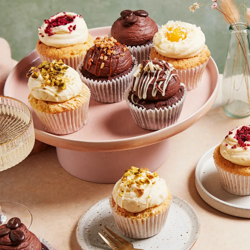 Chummy's mixed cupcake box